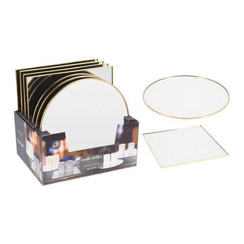 Two 25 cm gold mirror plates beneath décor