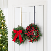 Adjustable 37cm metal wreath hanger in assorted colours for door décor