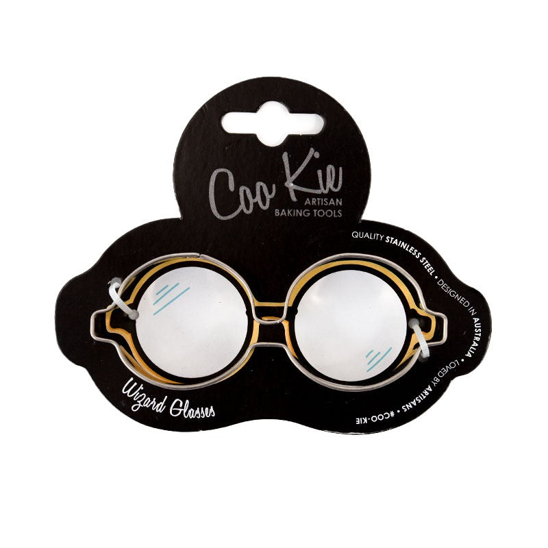 Round glasses shaped cookie cutter