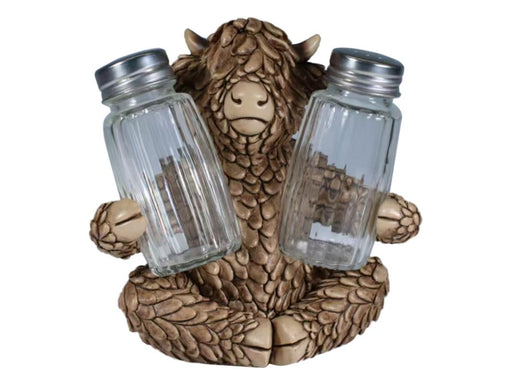 Highland cow salt and pepper shaker set
