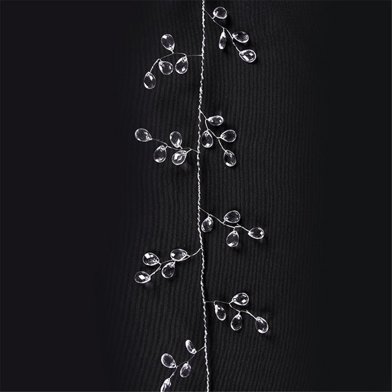 Crystal garland 100cm with clear beads on flexible wire, ideal for elegant Christmas decorating