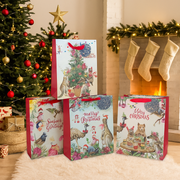 Medium assorted Christmas gift bag with Australian outback-themed design, 23x17.7x10cm