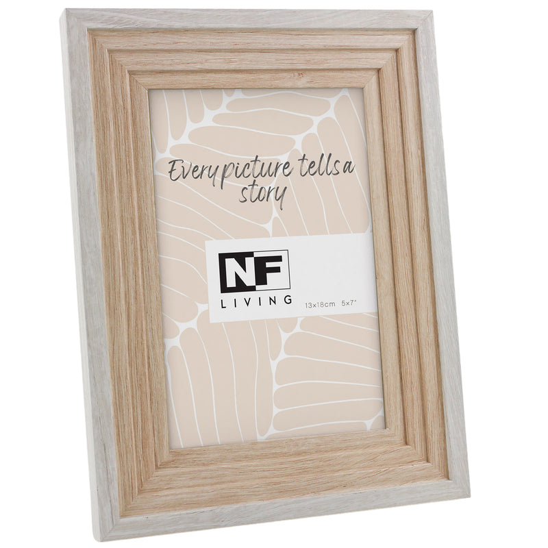 White photo frame for 5x7 inch picture