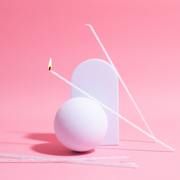 Ronis Fine Spiral Cake Candles 20cm White 16pk