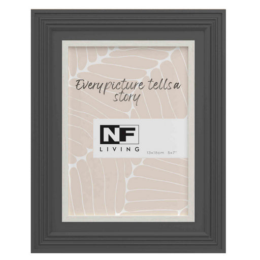 Fitzy frame 13x18cm black photo frame for portraits prints and modern home décor