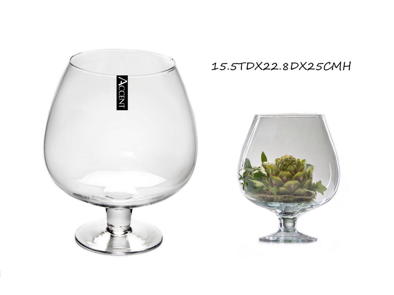 Clear glass brandy balloon vessel, 15.5 cm top diameter x 22.8 cm diameter x 25 cm high