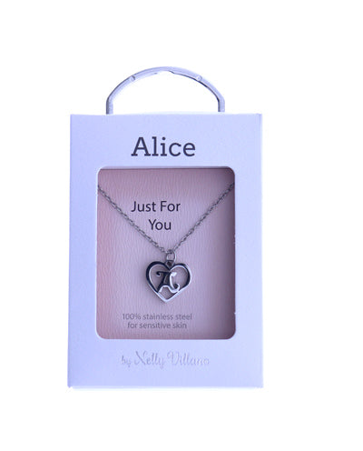 Alice pendant necklace with elegant polished look