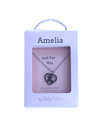Amelia pendant necklace with polished finish