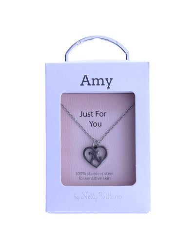 Amy pendant necklace with dainty polished look