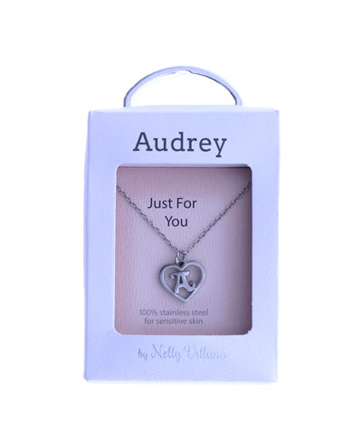 Audrey pendant necklace with elegant polished look
