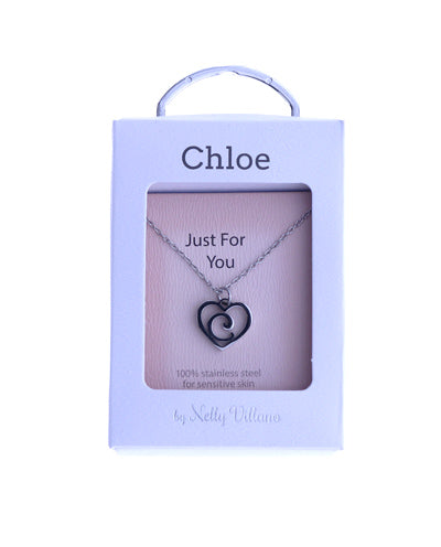 Chloe pendant necklace with luminous polished look