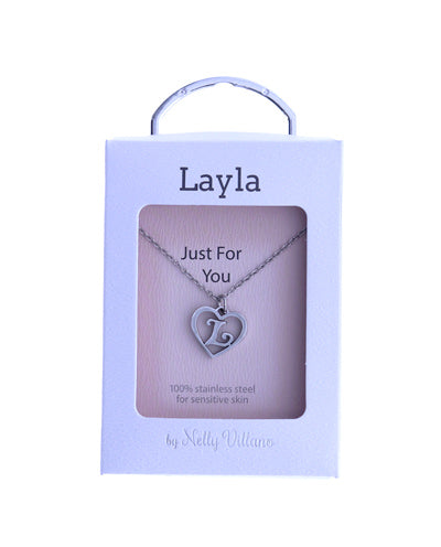 Layla pendant necklace with luminous finish