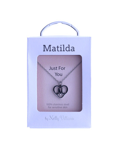Matilda pendant necklace with polished surface