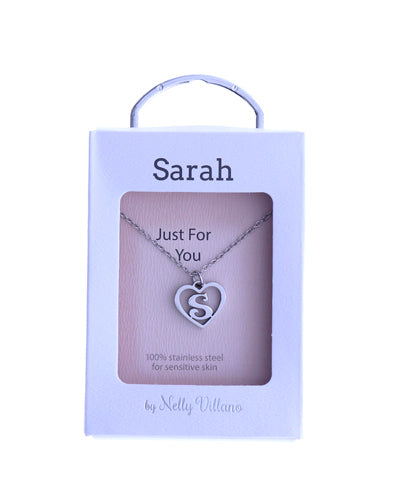 Minimalist Sarah pendant necklace for daily wear