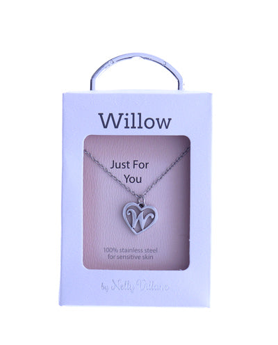 Delicate Willow pendant necklace with polished finish