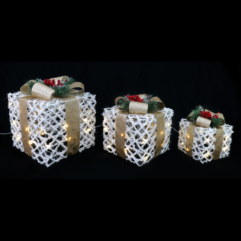 Ronis LED Presents 3pc Pine Berry Topper Assorted