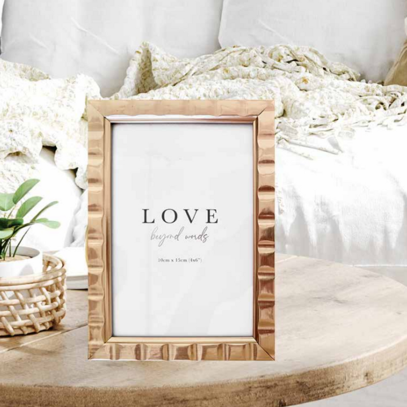 Ronis Love Beyond Words Non Matted Photo Frame 13x18cm Assorted