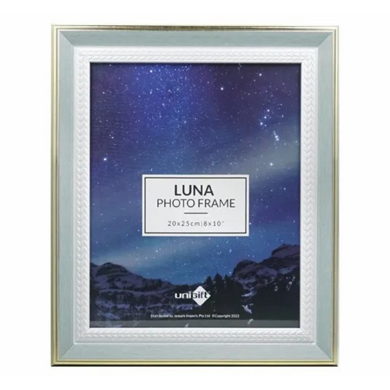 MDF Luna Frame 20x25cm Green photo frame for pictures, prints and home décor styling