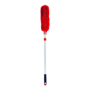 OXO Good Grips Microfiber Extendable Duster – adjustable cleaning tool with pivoting head and washable microfiber