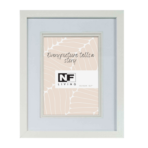 Pop frame 13x18cm white photo frame for portraits prints and modern home décor