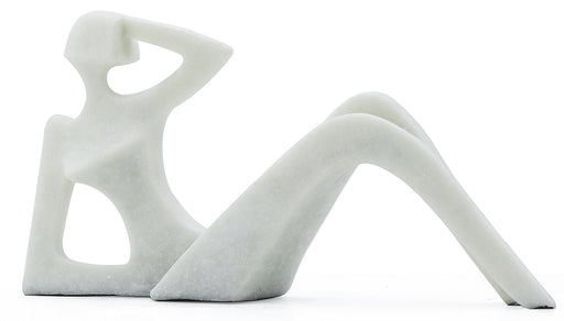 Marble look resin figurine female