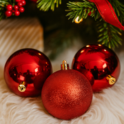 Red shatterproof Christmas baubles, 3x8cm, durable and festive tree ornaments