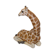 Ronis Sitting Giraffe 31cm – thumbnail