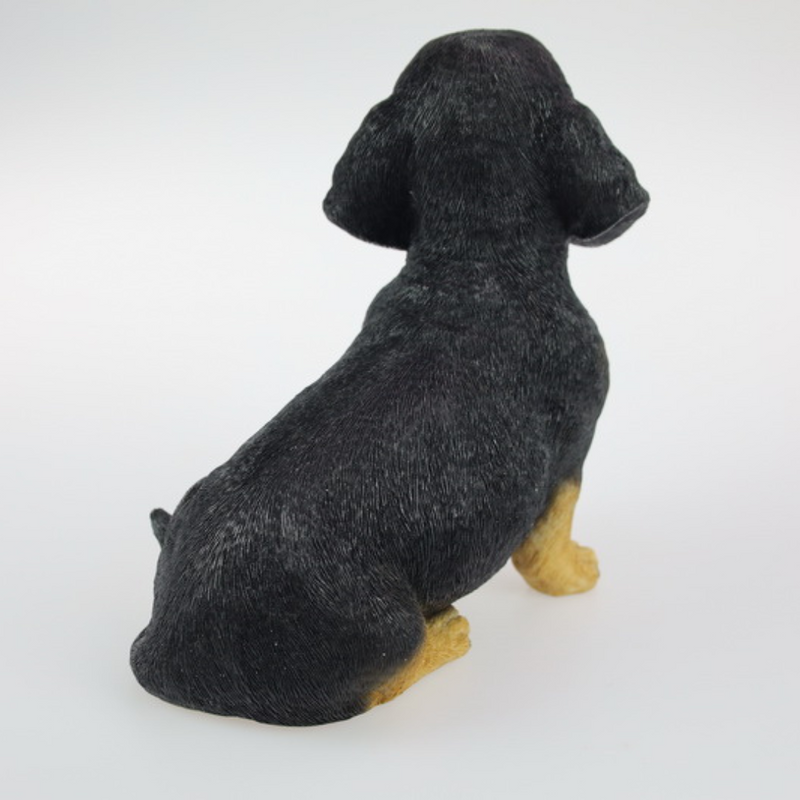 21CM SITTING SAUSAGE DOG
