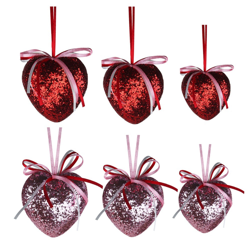 Set of 3 glitter hearts in graduating sizes