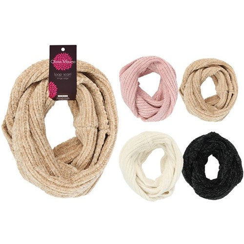 Velvety continuous loop winter neckwear with tassel details