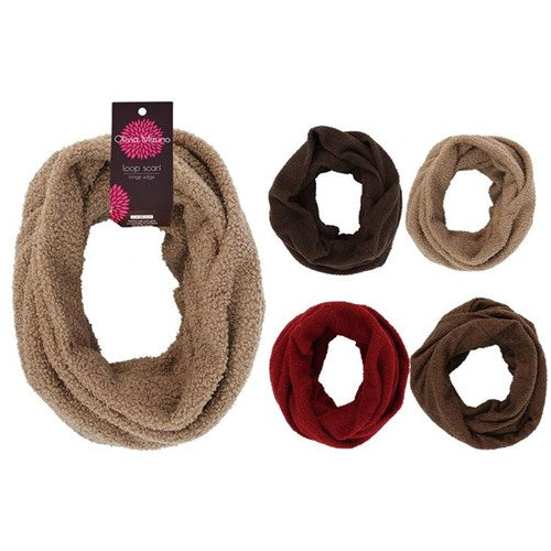 Breathable circular autumn neckwear with playful edge details