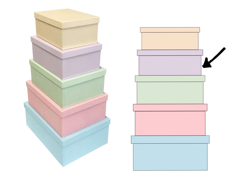 Set of eighteen macaron purple gift boxes in assorted sizes