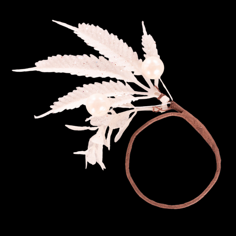 White berry napkin ring, 5cm, festive table decoration for Christmas and events