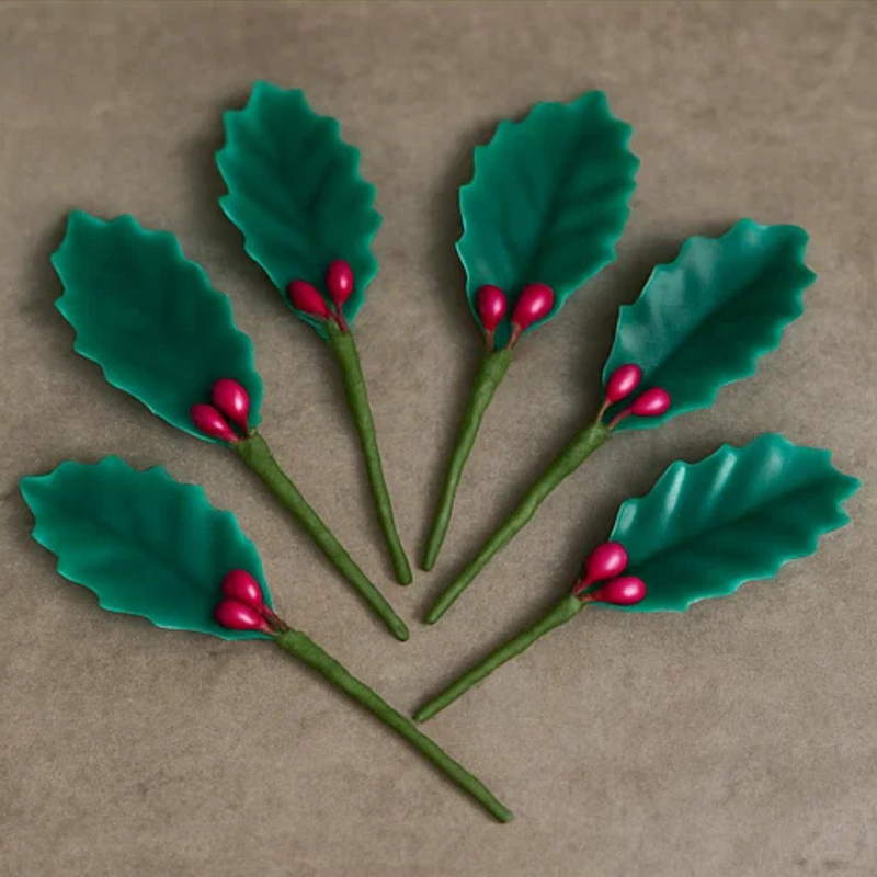 Holly Leaves With Red Berries 12pk