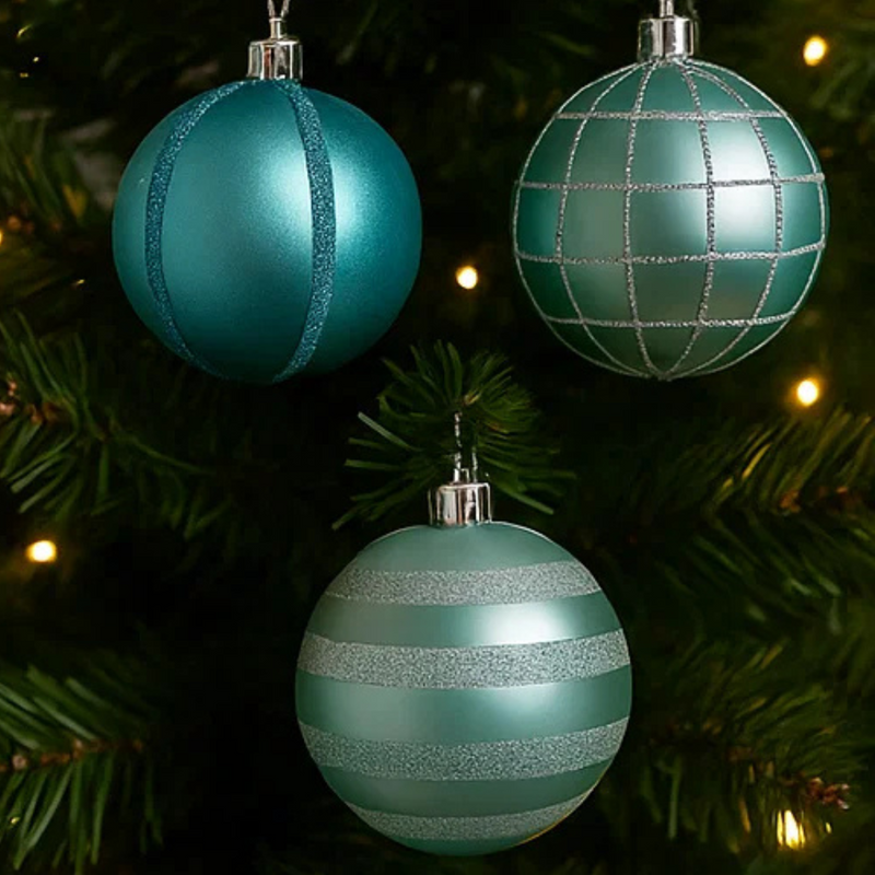 Bauble Mint Green In Pdq 8cm