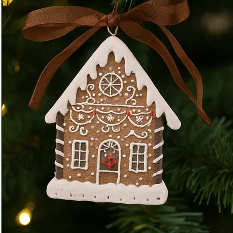 Resin Gingerbread House Tree Ornament 6.5x1.5x8.5cm