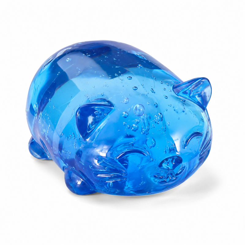 Cute cat ice cube squishy toy measuring 9 cm