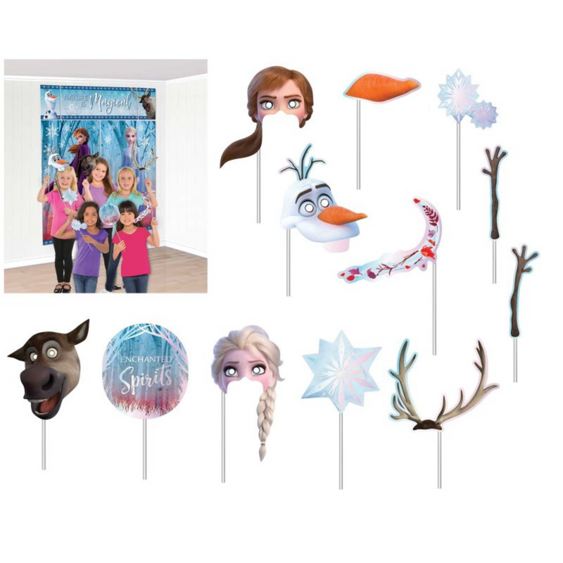 Frozen 2 Scene Setter with Photo Props 17Pk