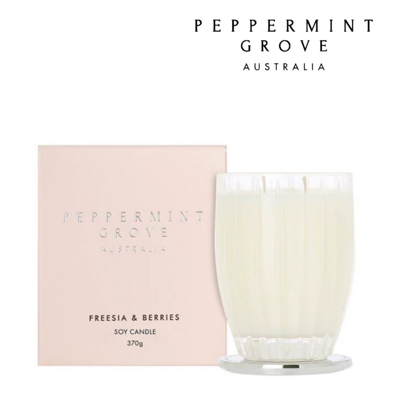 Peppermint Grove Candle 370g - Freesia & Berries