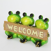 Ronis Triple Marble Frogs Holding Welcome Sign 17cm – thumbnail