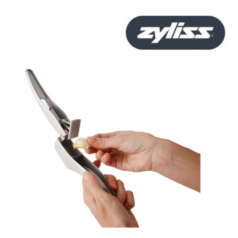 Ronis Zyliss Garlic Press Susi 3 with Cleaner