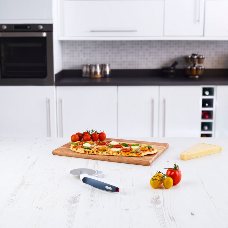 Ronis Zyliss Sharp Edge Pizza Cutter