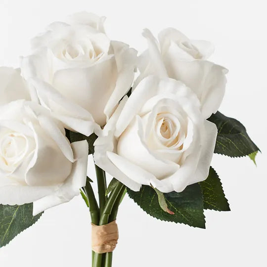 Rose Bouquet Winter White 28cm